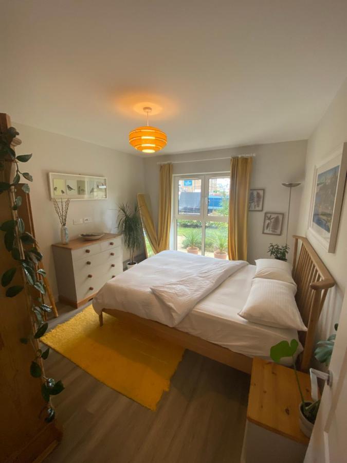 Apartment Stylish With Terrace Uxbridge