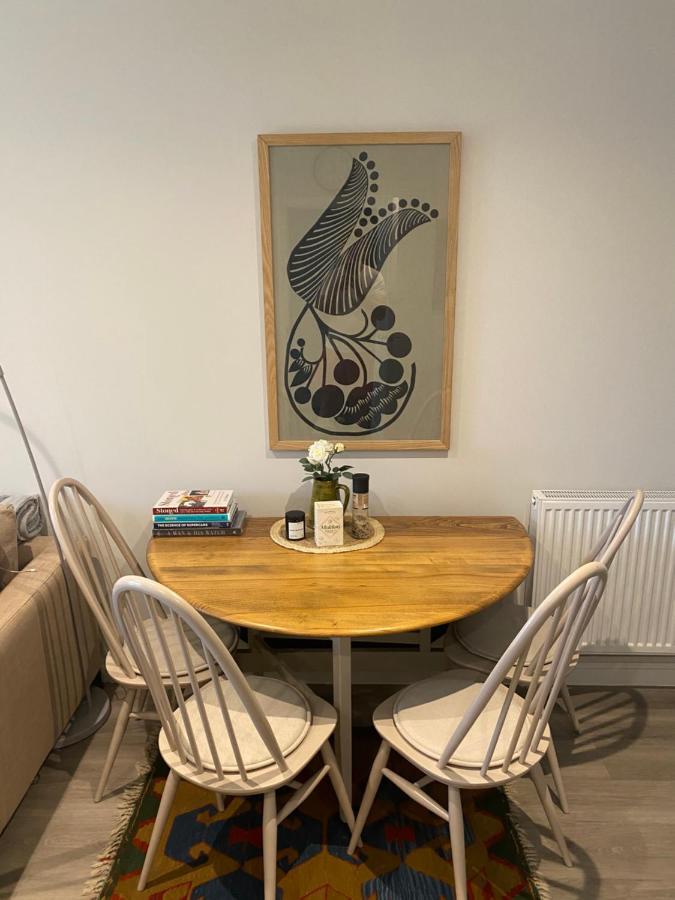 Stylish With Terrace *